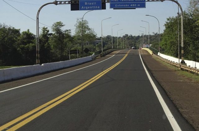 Ponte Tancredo Neves está com restrição de acesso desde março – Foto: DNIT