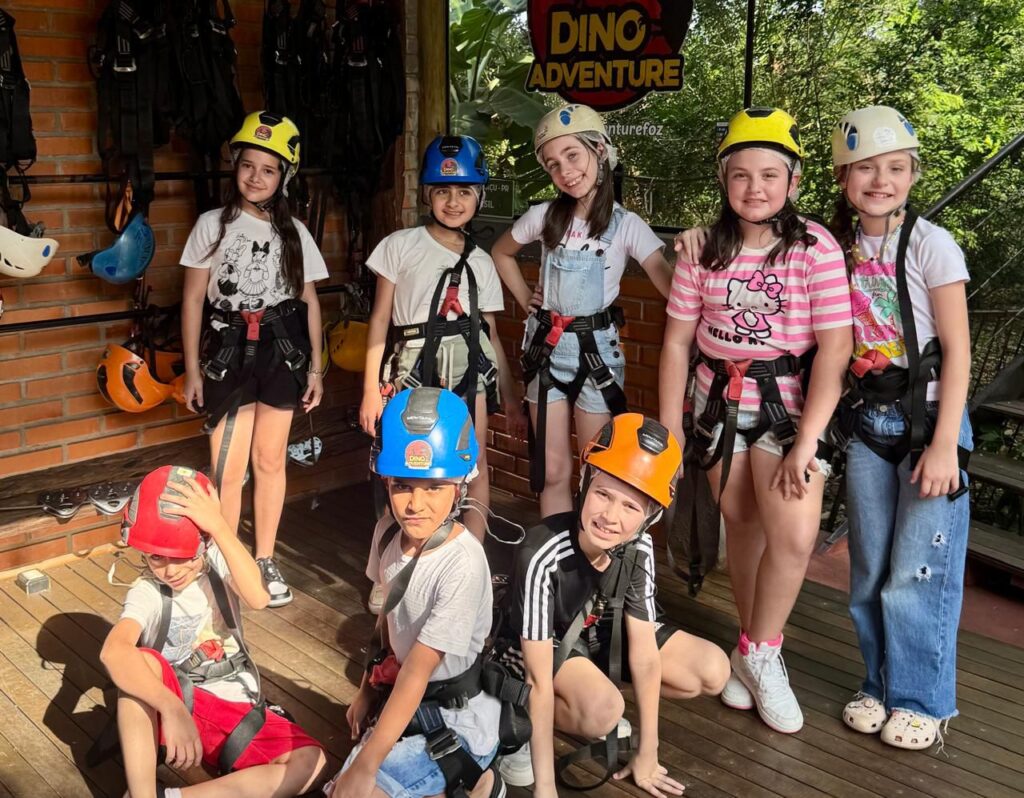 Presente para os iguaçuenses: passeio de Super Carro no Dreams Park Show