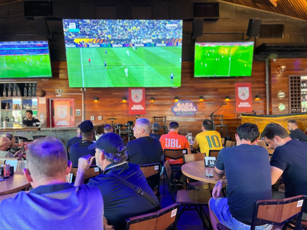 Copa de 2026 Transforma Fronteira Entre Brasil e Paraguai em uma Única Torcida