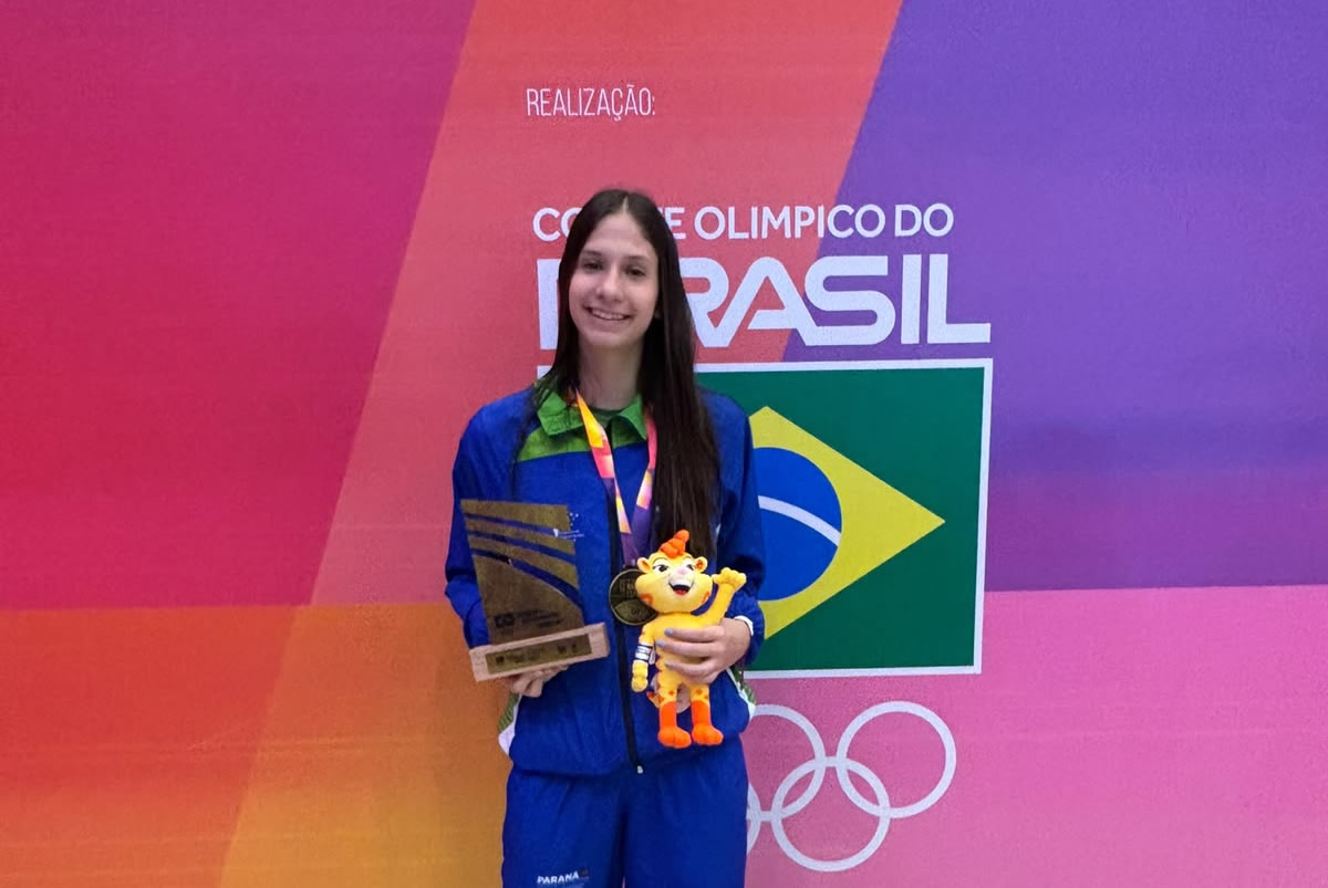 Talento de Foz do Iguaçu é convocada para laboratório da Seleção Brasileira de Vôlei