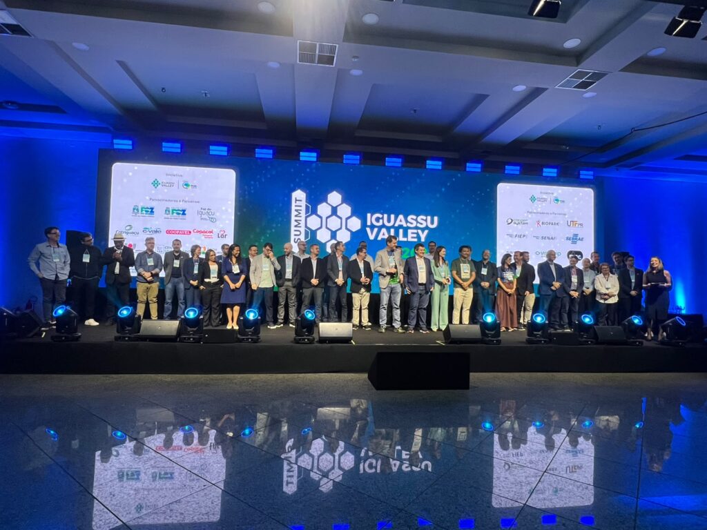 Inovação, talentos e novos negócios marcam primeiro dia do Summit Iguassu Valley 2026