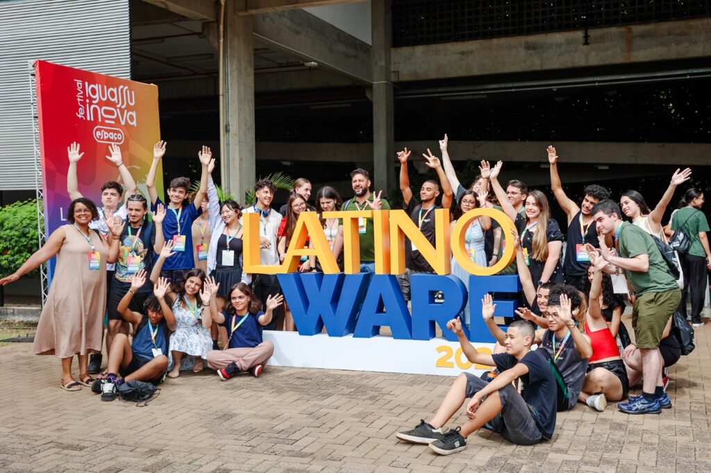 Latinoware 2026 terá inscrições gratuitas e programação sobre IA, segurança digital e tecnologias abertas